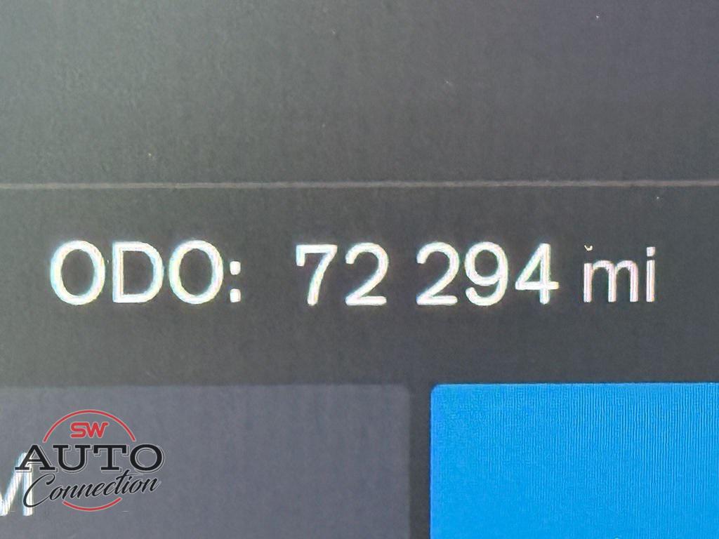 used 2024 Volvo XC40 car, priced at $24,962