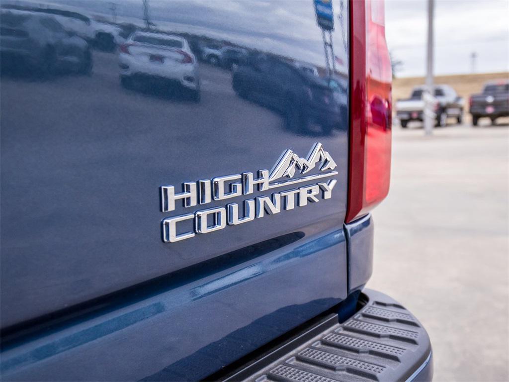 new 2026 Chevrolet Silverado 3500 car, priced at $90,365