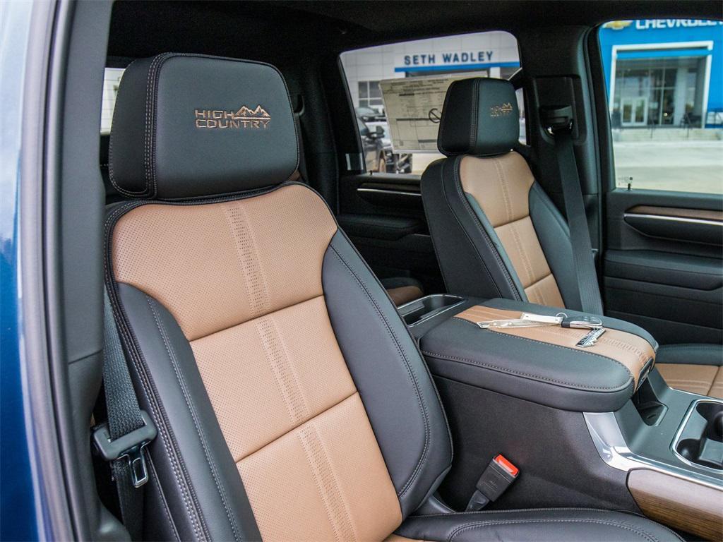 new 2026 Chevrolet Silverado 3500 car, priced at $90,365