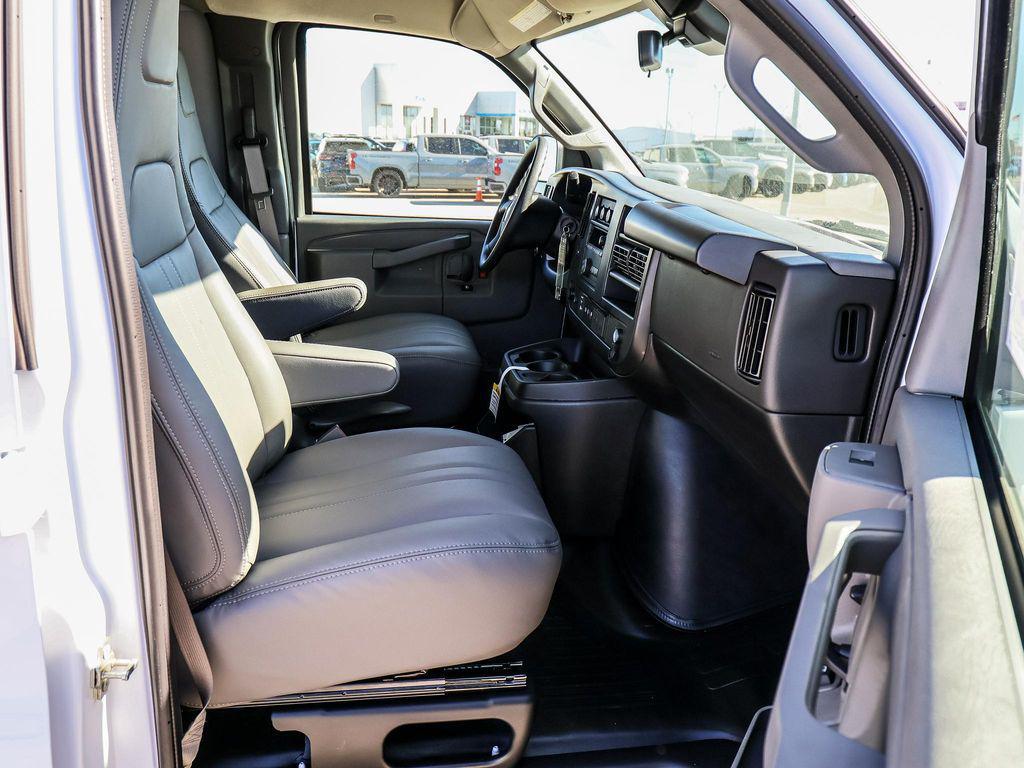 new 2025 Chevrolet Express 2500 car, priced at $39,999