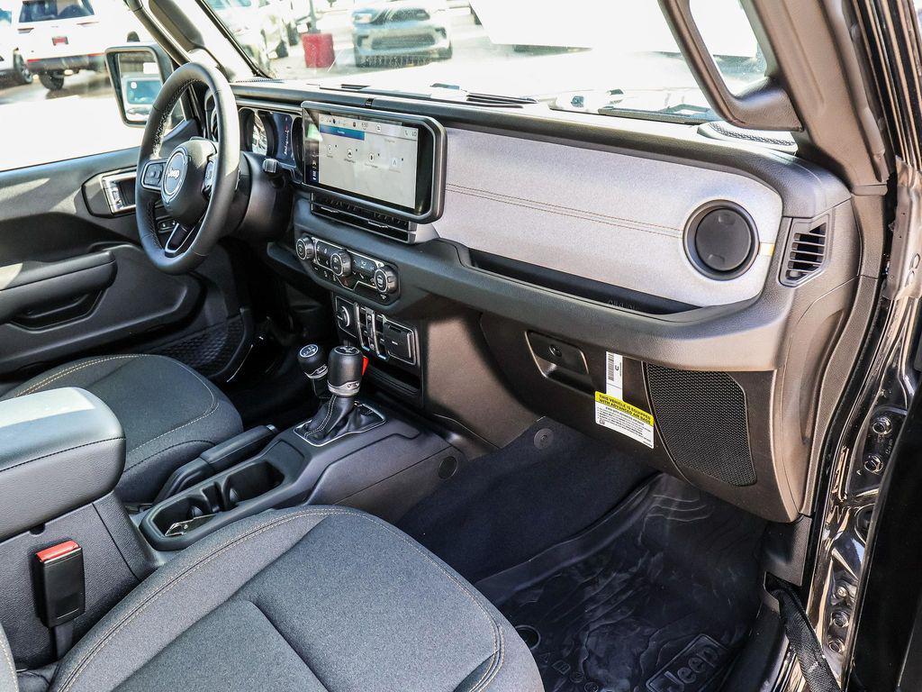 new 2025 Jeep Wrangler car, priced at $39,814