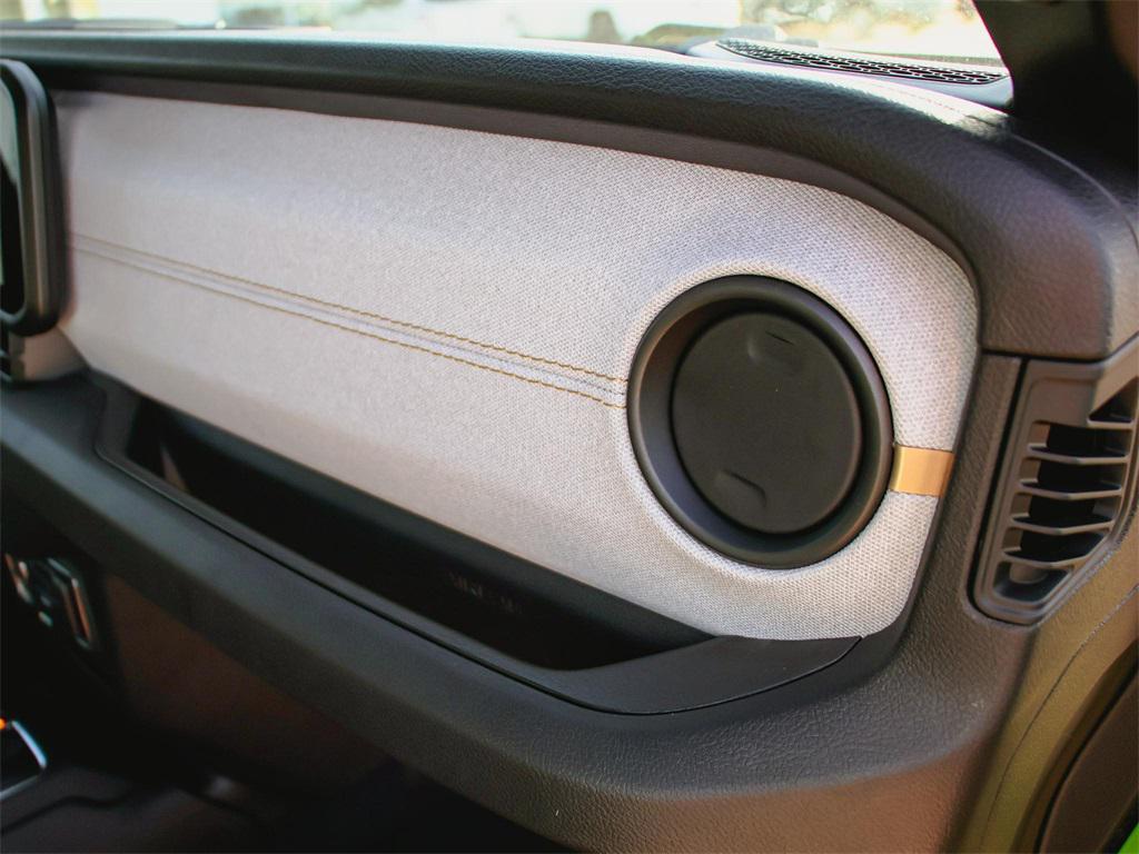 new 2025 Jeep Wrangler car, priced at $48,262