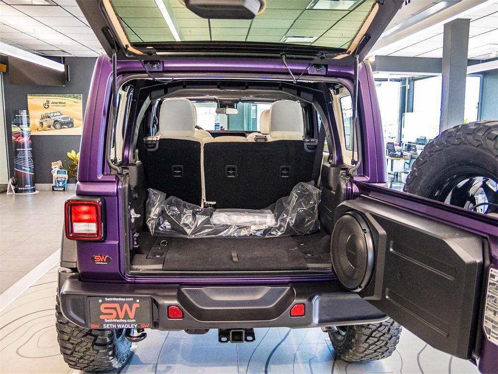 new 2025 Jeep Wrangler car, priced at $86,555
