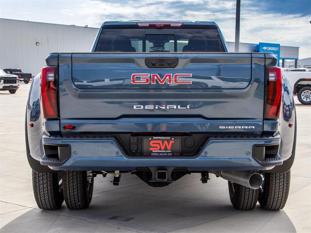 new 2025 GMC Sierra 3500 car, priced at $88,092