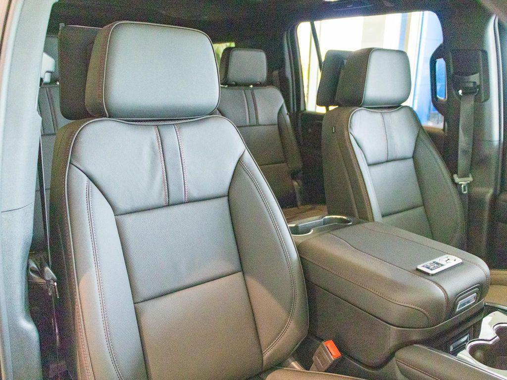new 2025 Chevrolet Suburban car, priced at $121,999