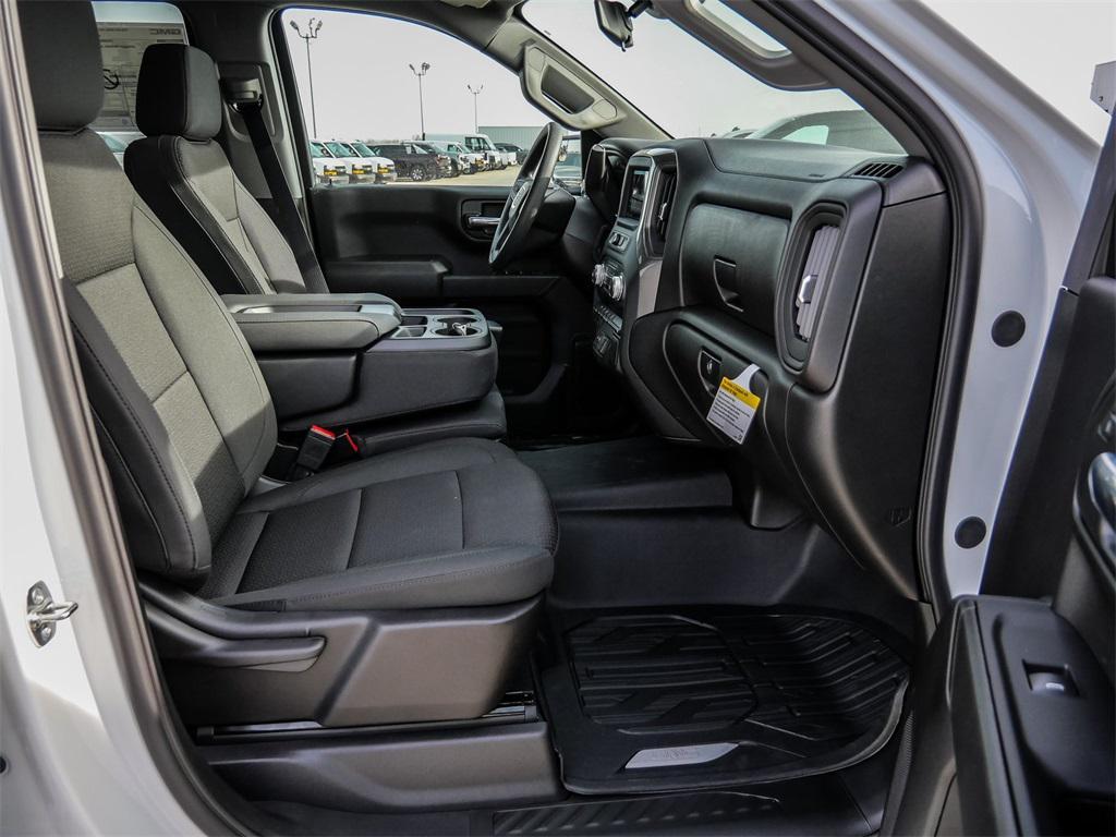 new 2026 GMC Sierra 1500 car, priced at $46,586