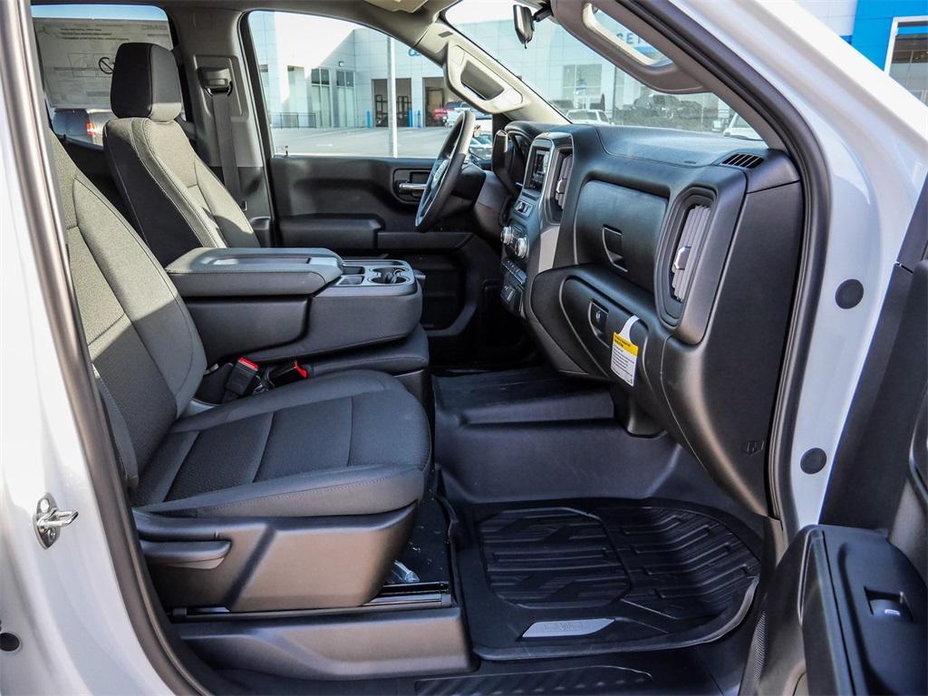 new 2026 GMC Sierra 1500 car, priced at $47,535