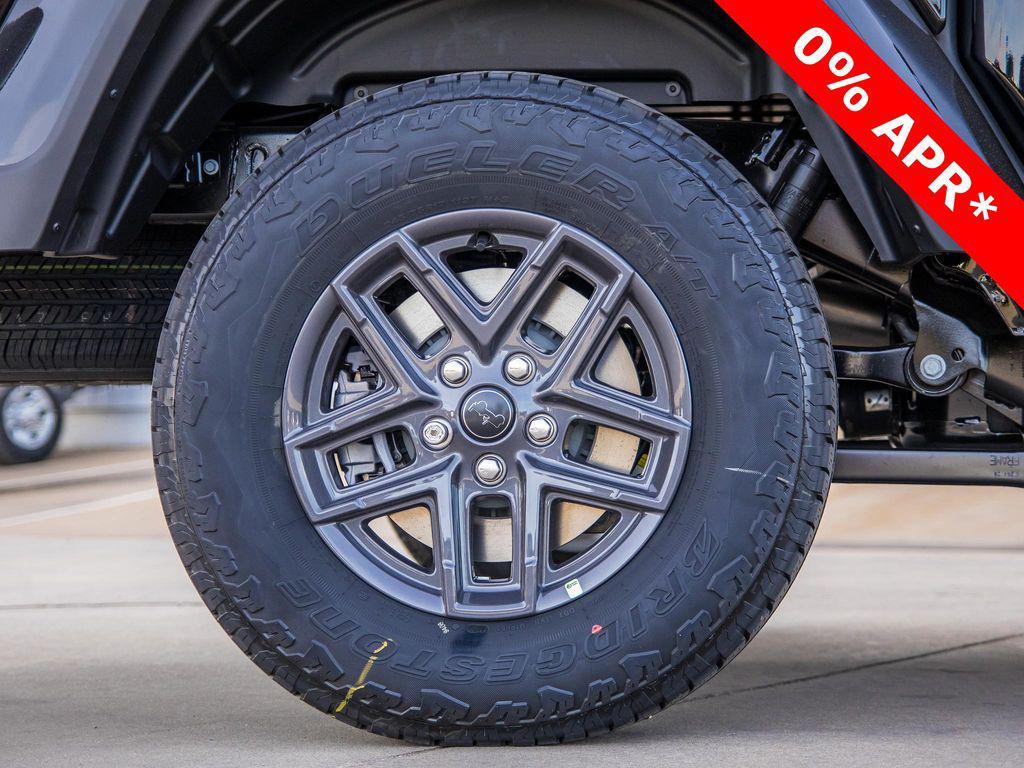 new 2026 Jeep Gladiator car, priced at $38,912