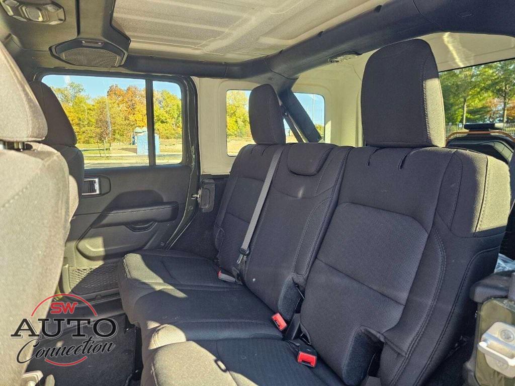 used 2022 Jeep Wrangler Unlimited car, priced at $23,547