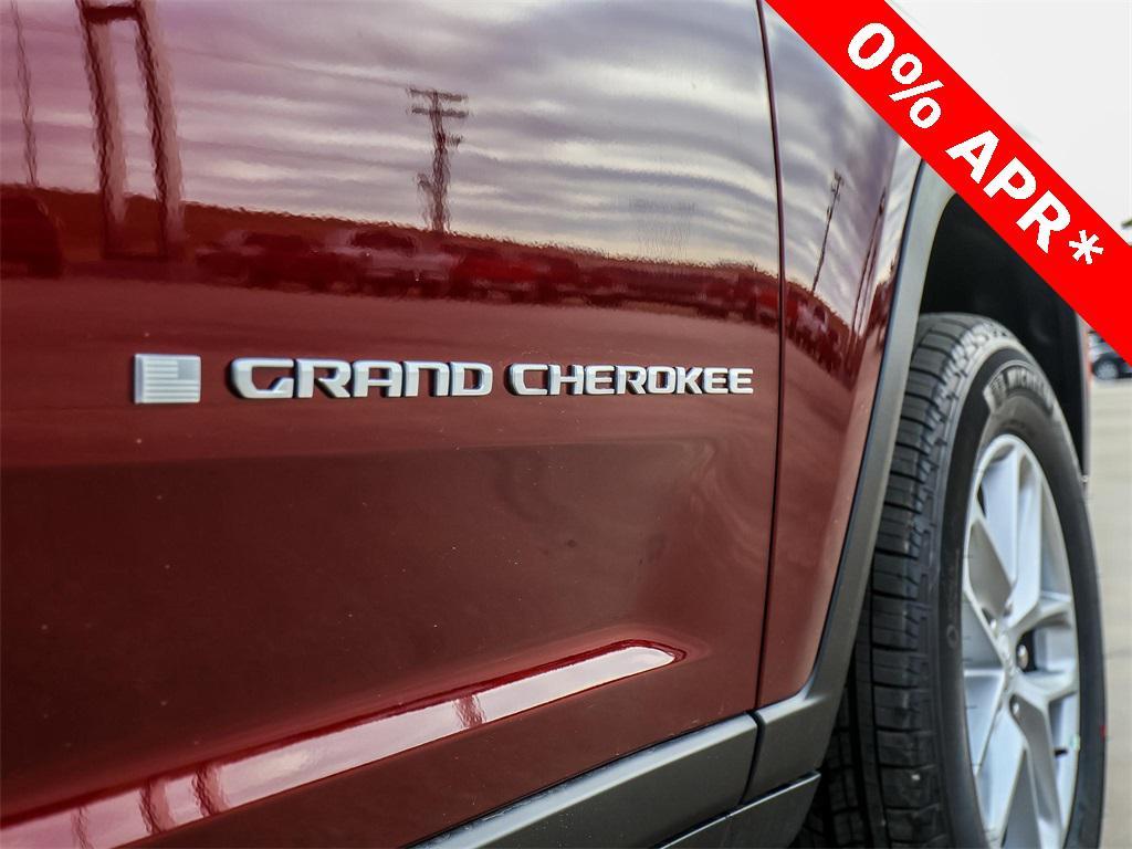 new 2025 Jeep Grand Cherokee car, priced at $31,838