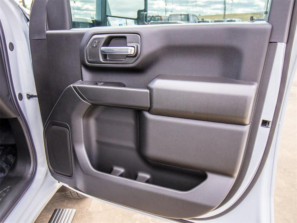 new 2026 GMC Sierra 3500 car, priced at $70,905