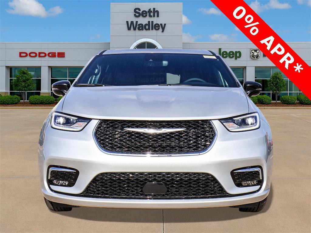 new 2026 Chrysler Pacifica car, priced at $36,097