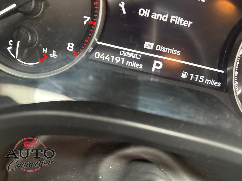 used 2024 Mitsubishi Outlander car, priced at $21,903