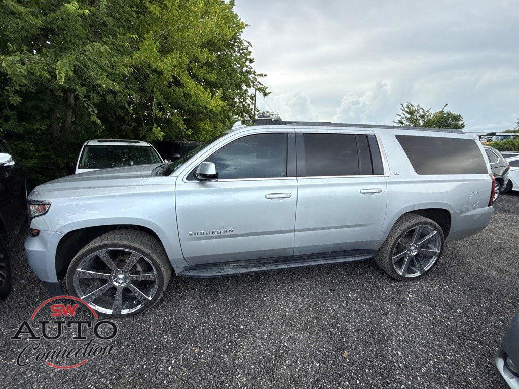 used 2016 Chevrolet Suburban car, priced at $14,895