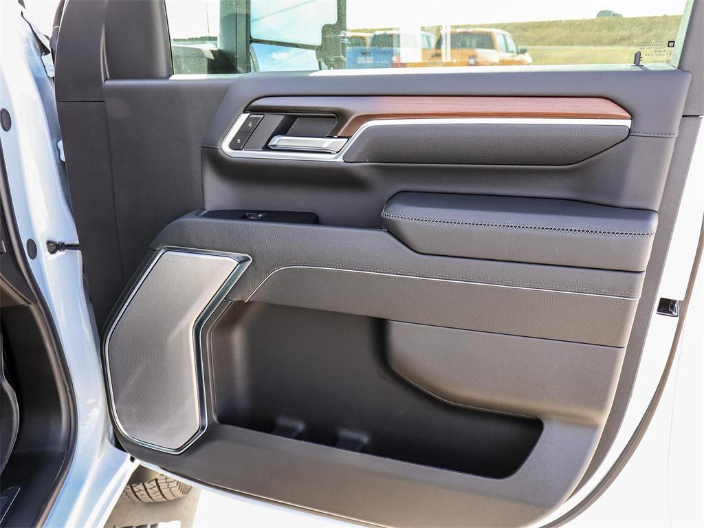 new 2026 GMC Sierra 3500 car, priced at $96,379