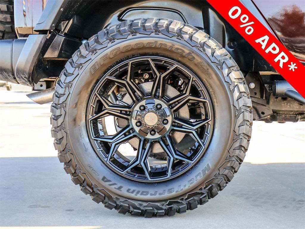 new 2025 Jeep Wrangler car, priced at $70,693