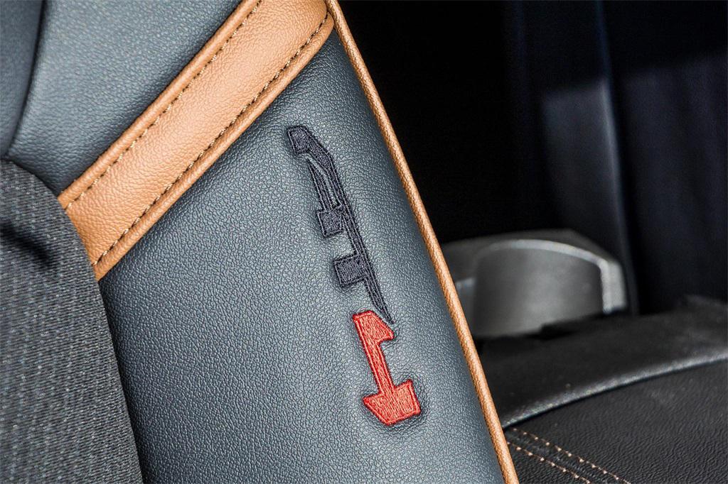 new 2026 GMC Canyon car, priced at $46,301