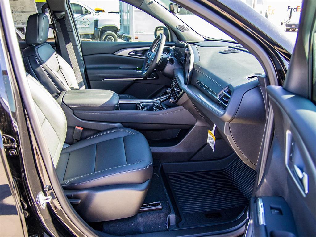 new 2026 Chevrolet Traverse car, priced at $47,861