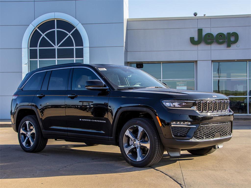 new 2025 Jeep Grand Cherokee car, priced at $46,226