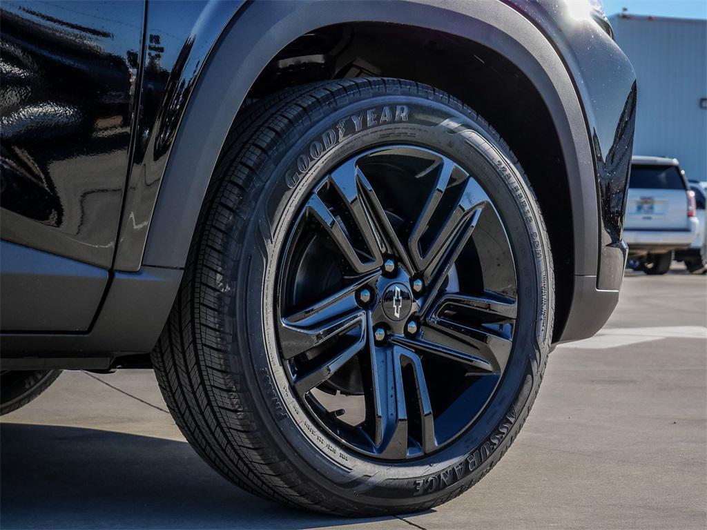new 2026 Chevrolet Trax car, priced at $28,690