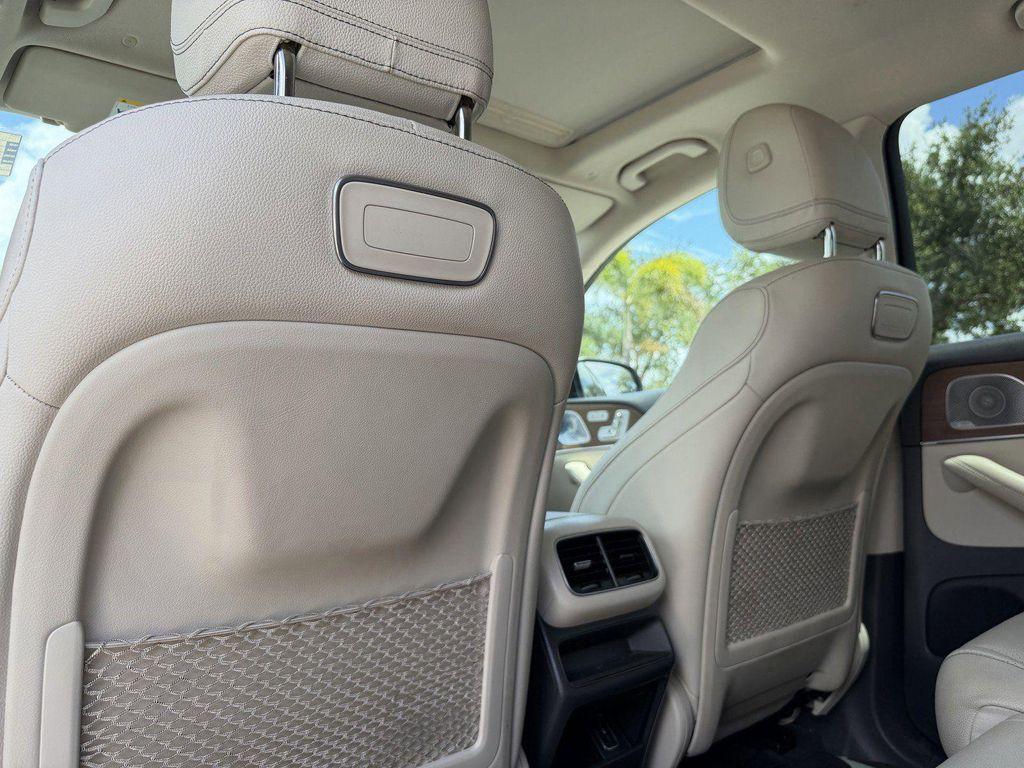 used 2020 Mercedes-Benz GLE 350 car, priced at $28,846