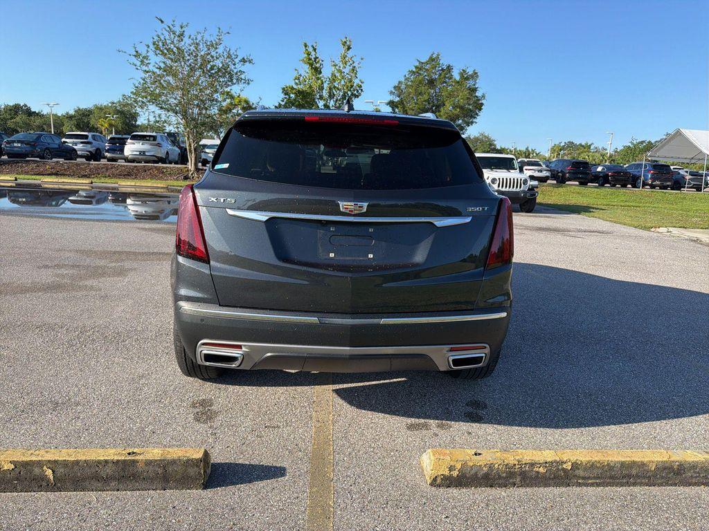 used 2023 Cadillac XT5 car, priced at $29,996