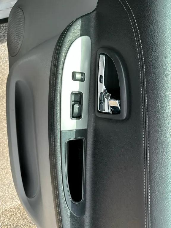 used 2006 Pontiac Montana SV6 car, priced at $3,888