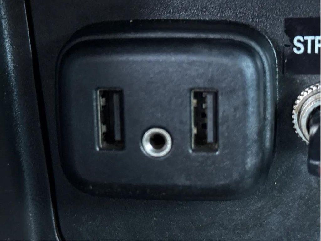 used 2022 Chevrolet Colorado car, priced at $18,999