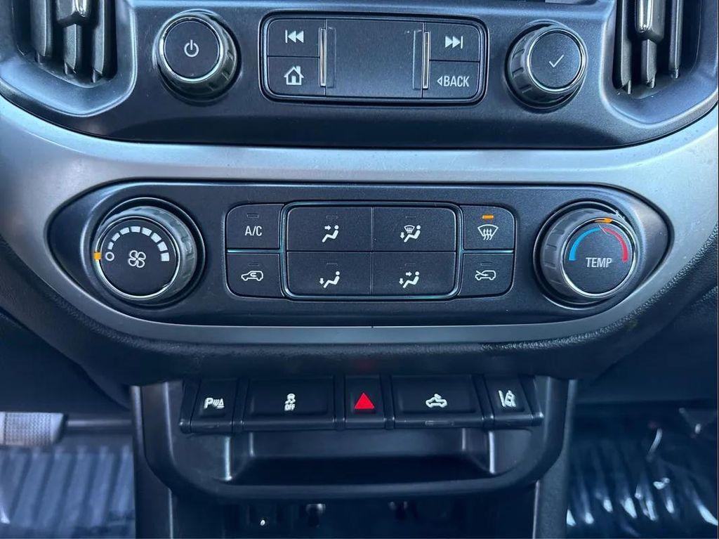 used 2022 Chevrolet Colorado car, priced at $18,999