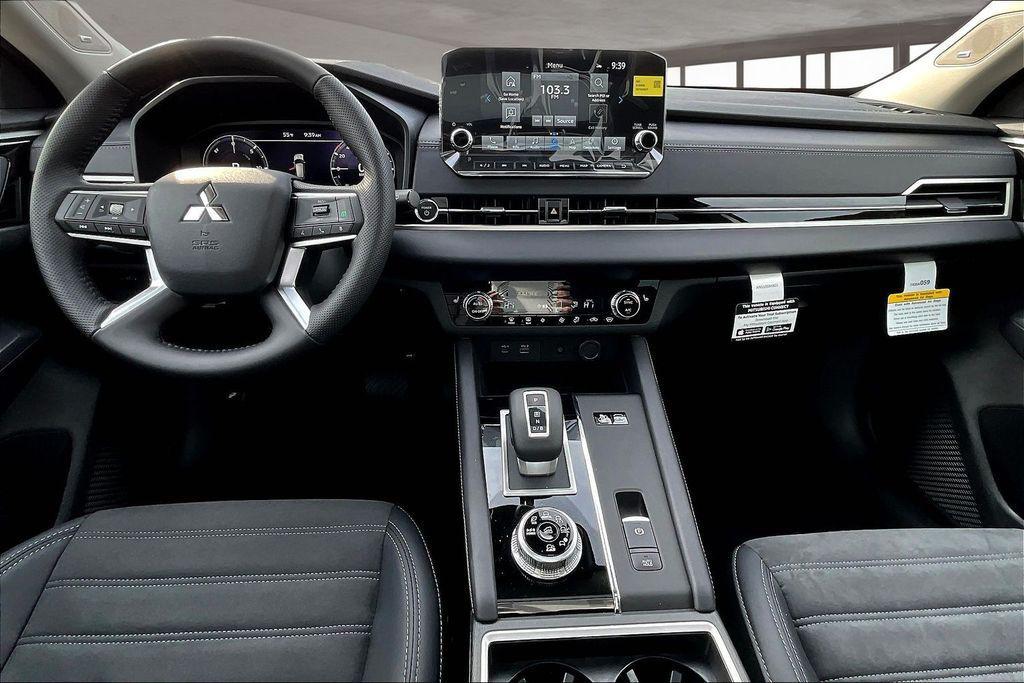 new 2025 Mitsubishi Outlander PHEV car, priced at $45,999