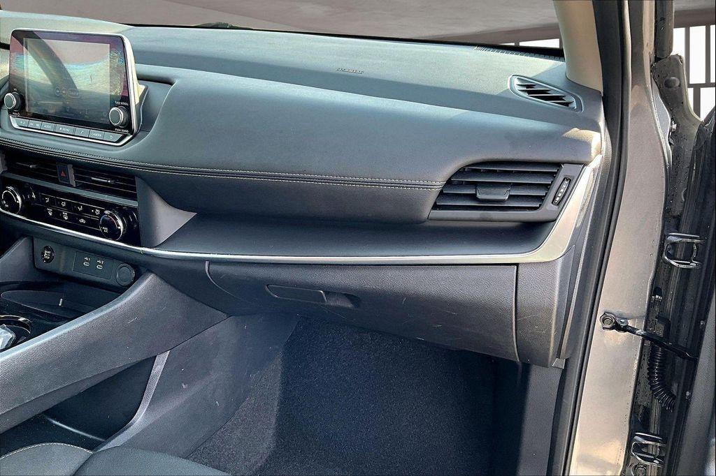 used 2024 Nissan Rogue car, priced at $18,836