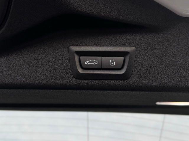 new 2026 BMW X5 PHEV car