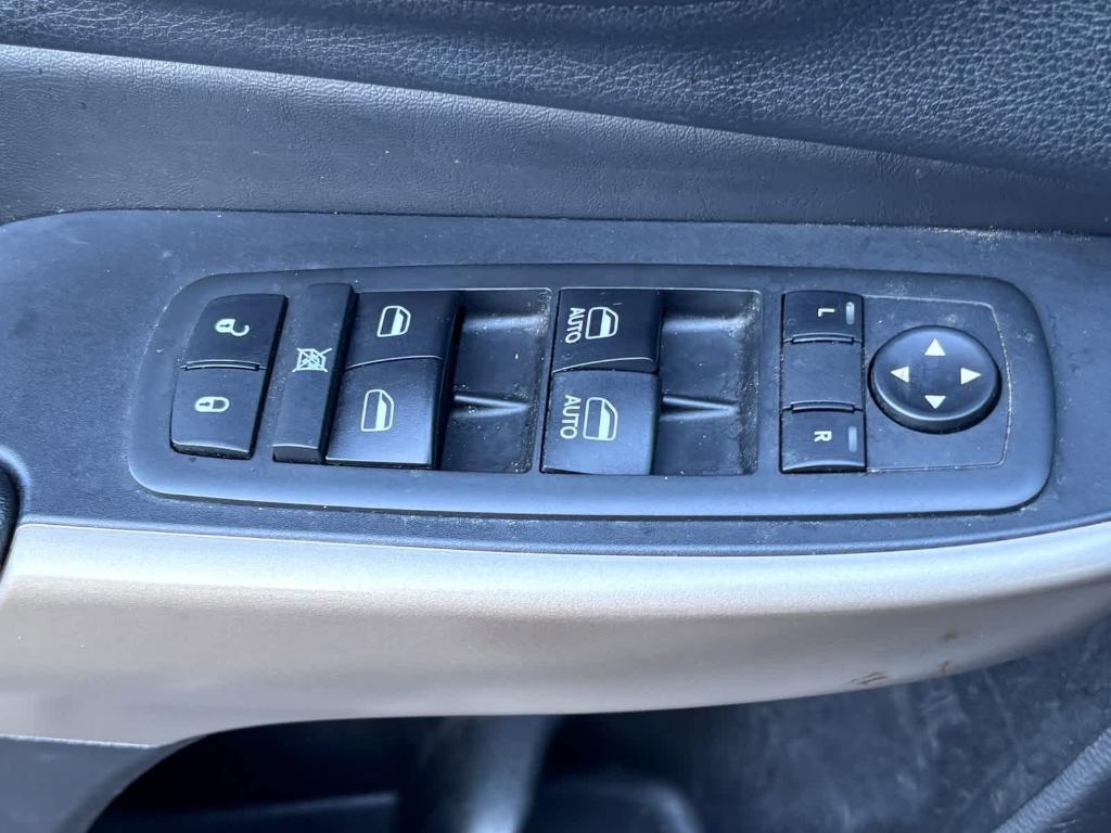 used 2017 Jeep Cherokee car, priced at $14,590