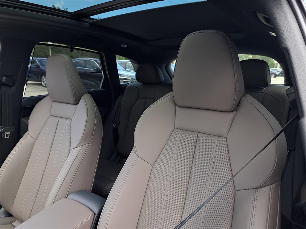 new 2025 Audi Q5 car, priced at $60,950