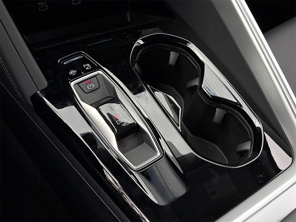 new 2025 Audi Q5 car, priced at $61,950