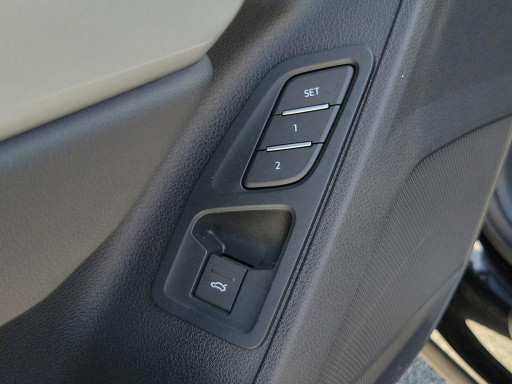 used 2025 Audi Q3 car, priced at $35,999