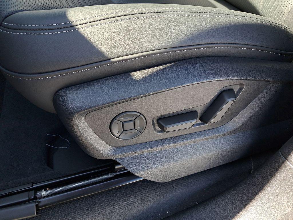 new 2026 Audi Q7 car, priced at $73,140