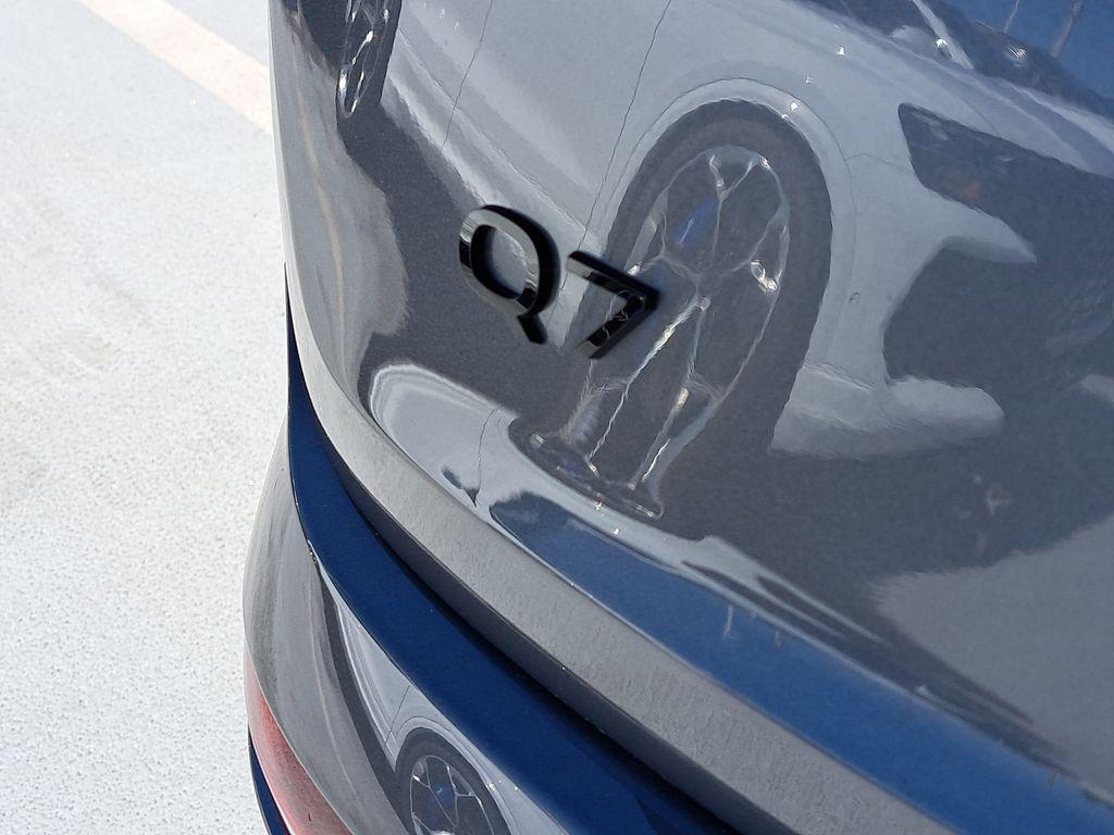 new 2026 Audi Q7 car, priced at $73,140