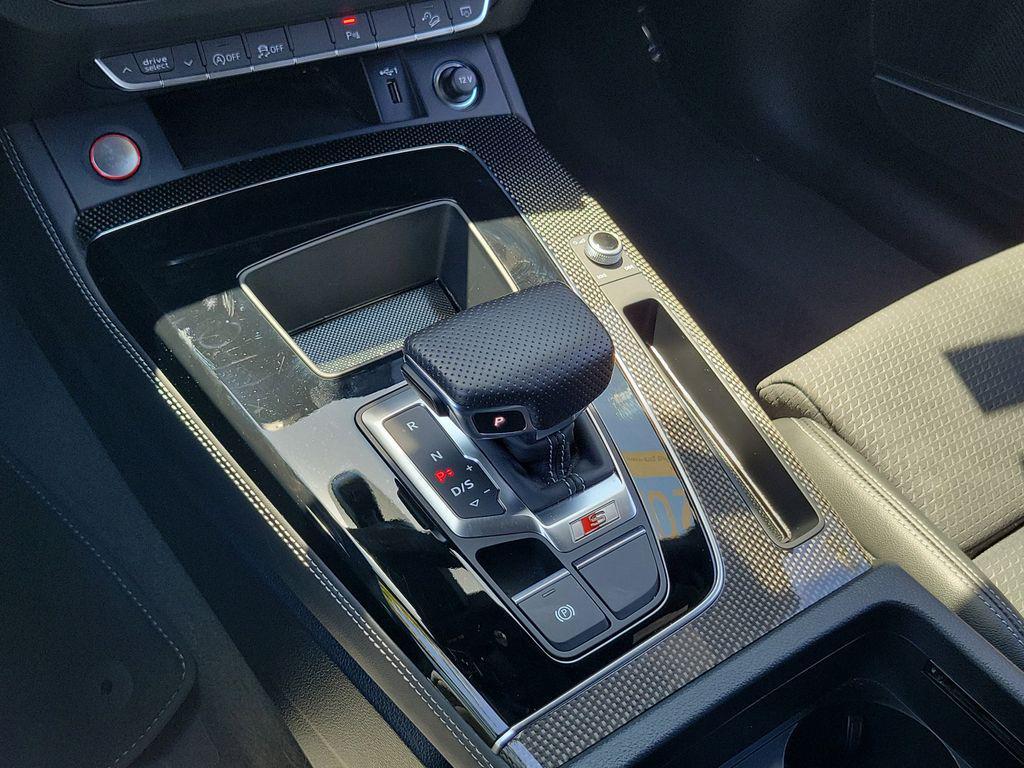 used 2022 Audi SQ5 car, priced at $40,269