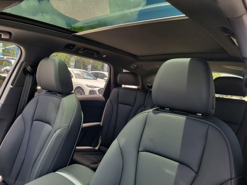 new 2026 Audi Q7 car, priced at $75,339