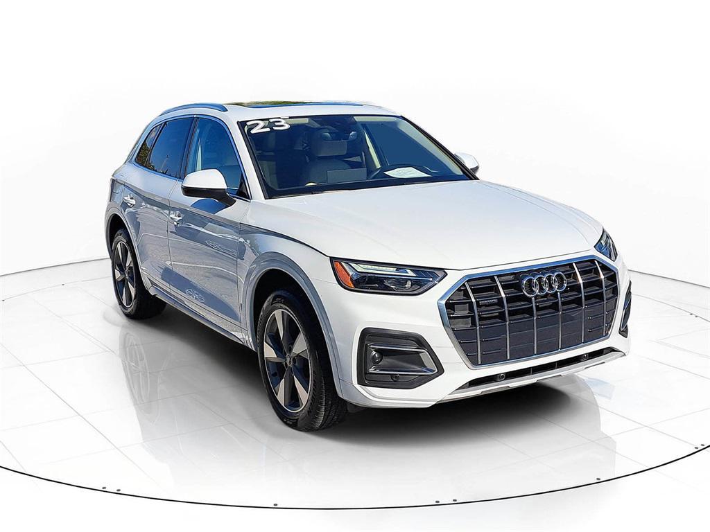 used 2023 Audi Q5 car, priced at $28,975