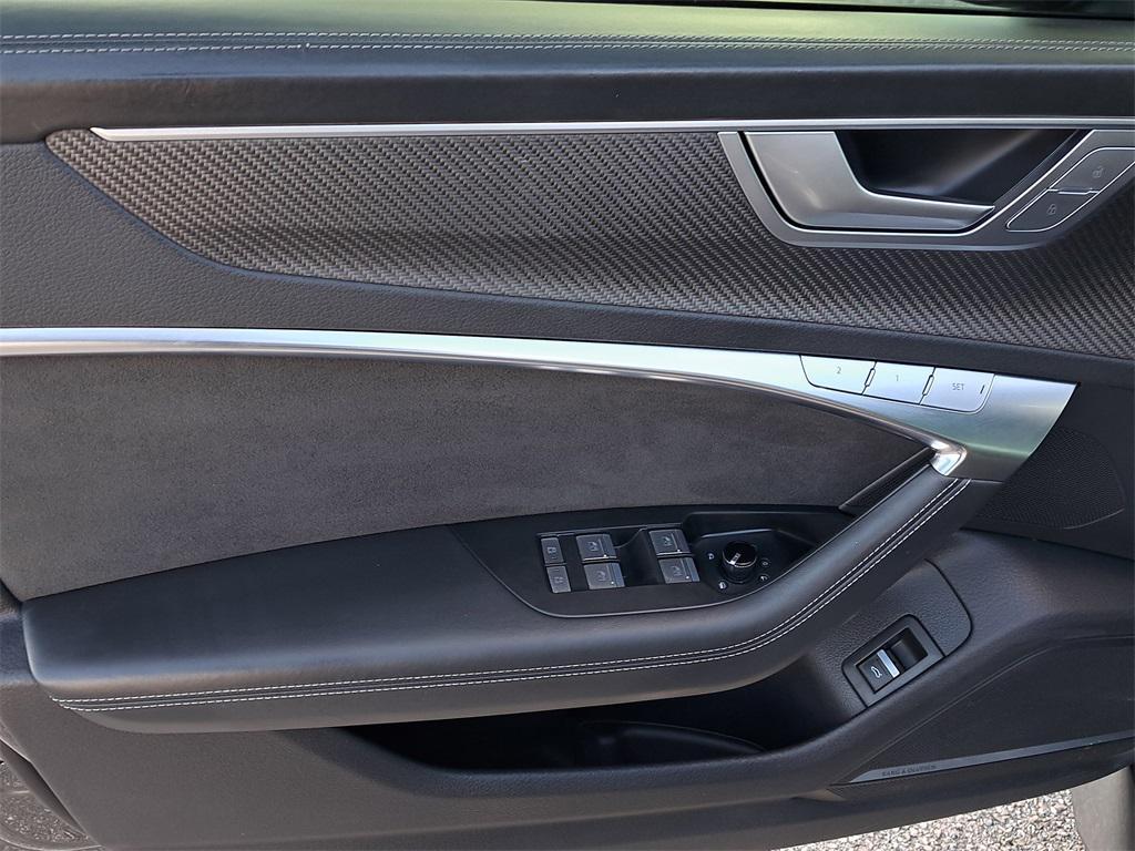 used 2022 Audi RS 6 Avant car, priced at $85,975