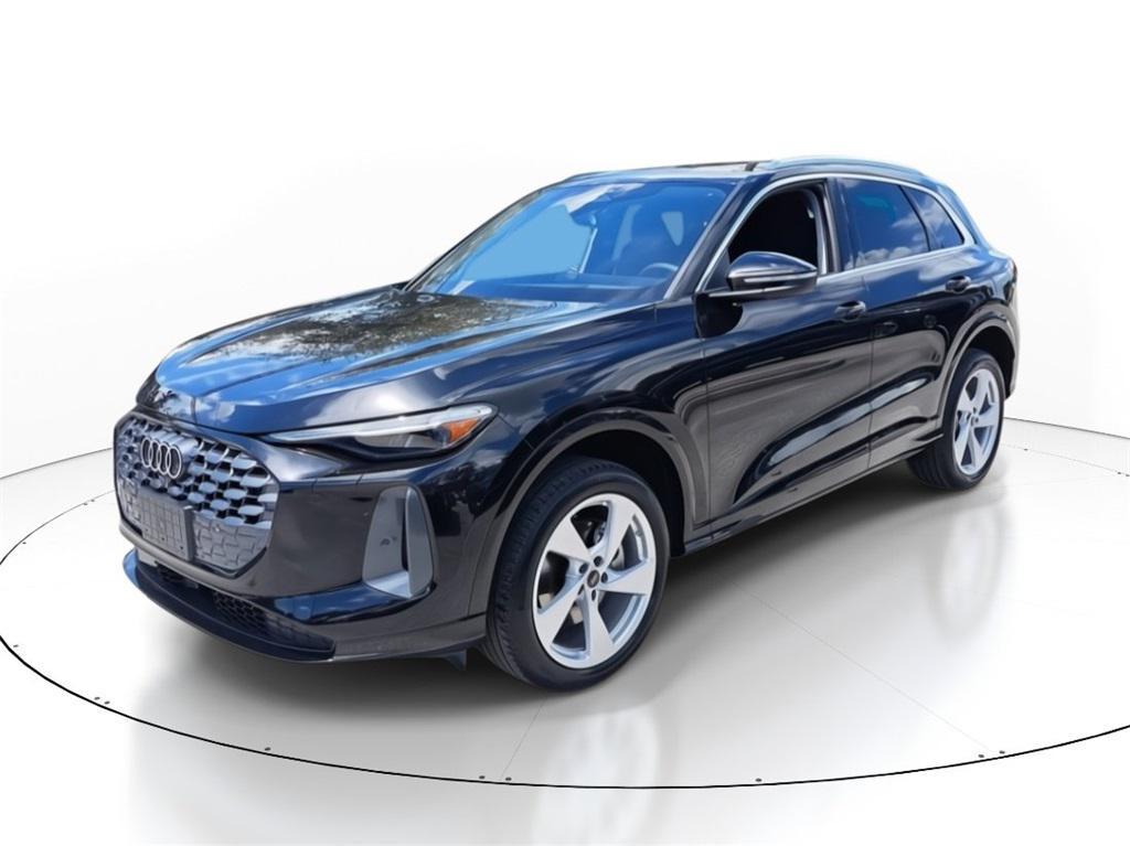 new 2025 Audi Q5 car, priced at $60,950