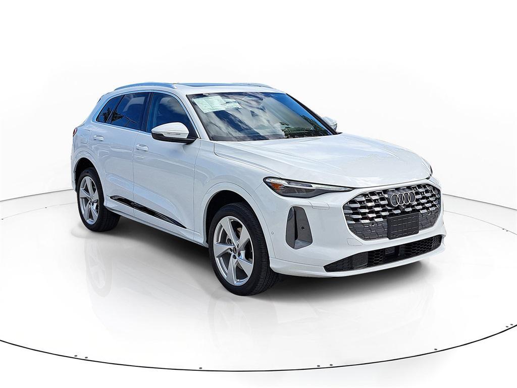 new 2025 Audi Q5 car, priced at $60,950
