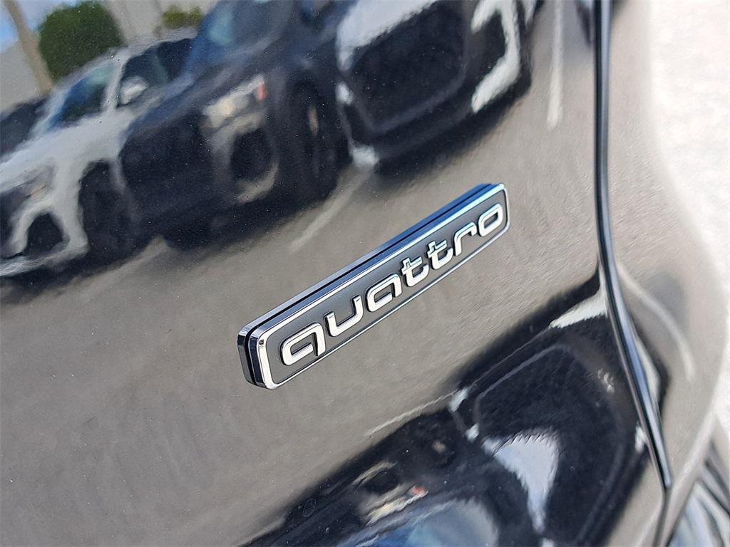 new 2025 Audi Q5 car, priced at $59,350