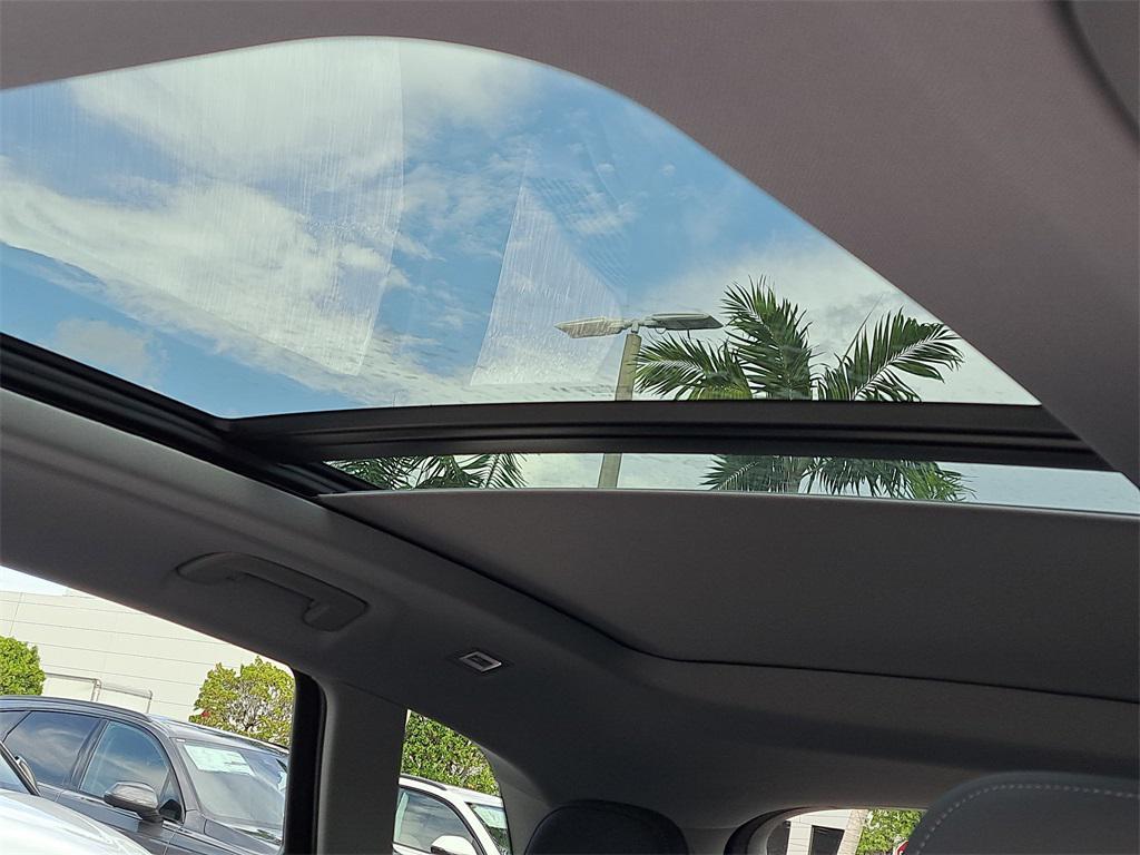 new 2025 Audi Q5 car, priced at $59,350