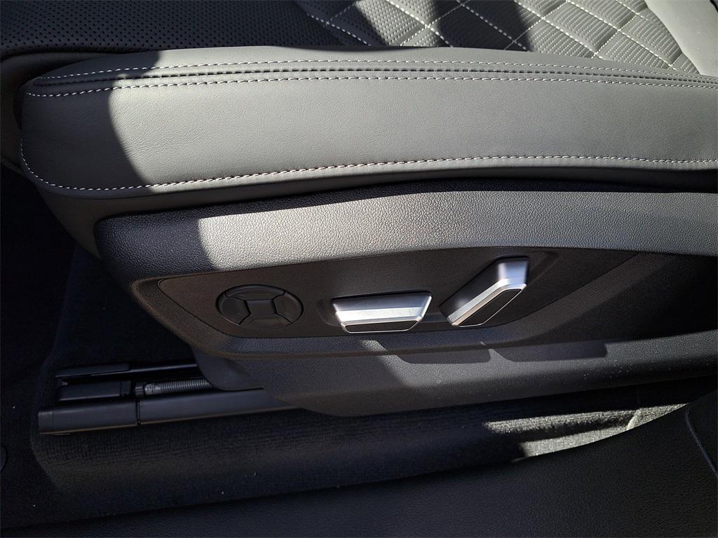 new 2026 Audi SQ7 car, priced at $111,905