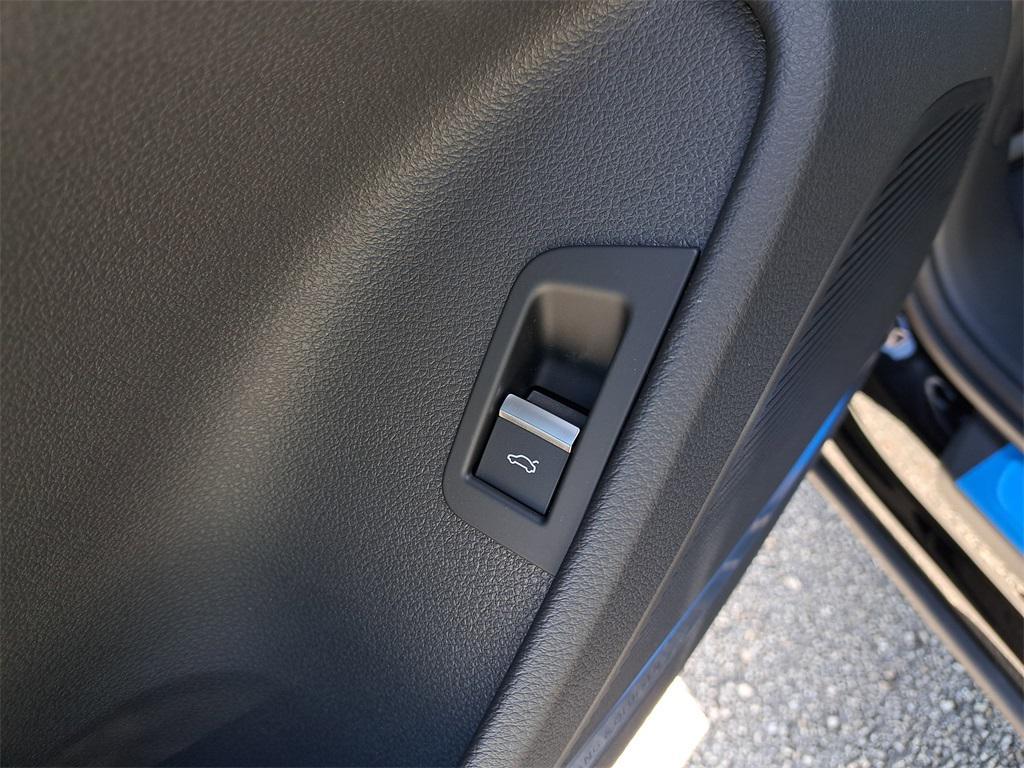 new 2026 Audi SQ7 car, priced at $111,905