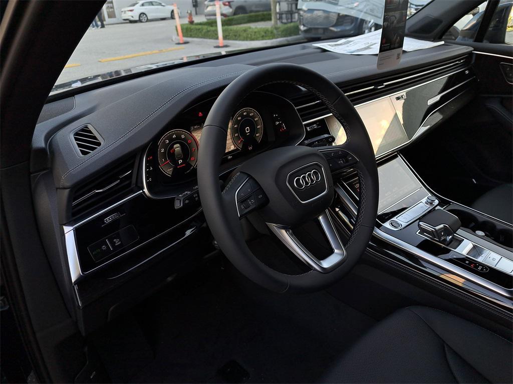 new 2026 Audi Q7 car, priced at $79,005