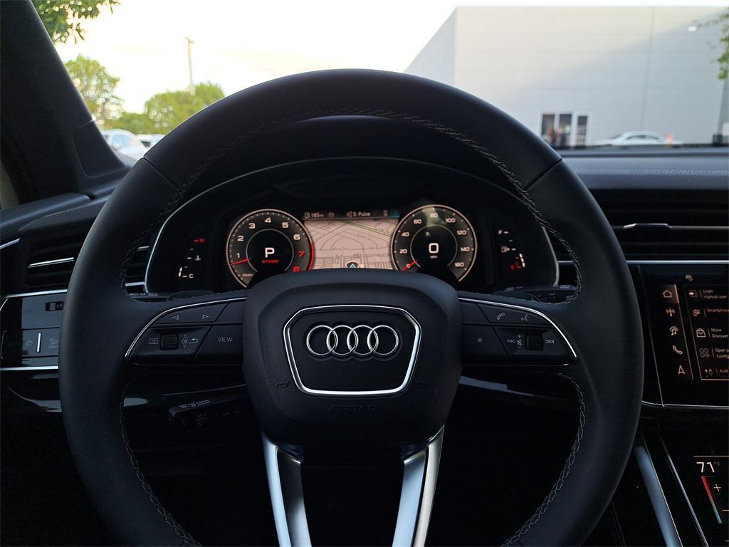 new 2026 Audi Q7 car, priced at $79,005